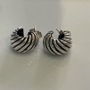Authentic David Yurman huggies earrings.
